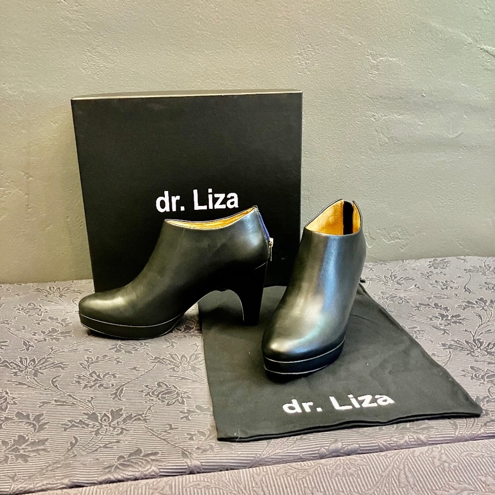 dr LIZA bootie 2.0 -BLACK